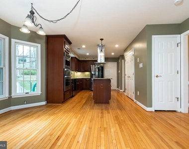 13576 Highland Road - Photo Thumbnail 38