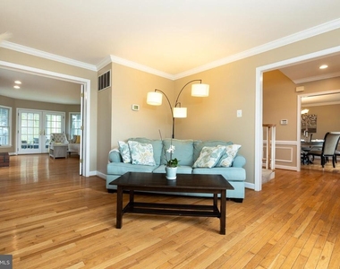 13576 Highland Road - Photo Thumbnail 29