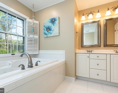 13576 Highland Road - Photo Thumbnail 68