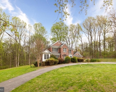 13576 Highland Road - Photo Thumbnail 5