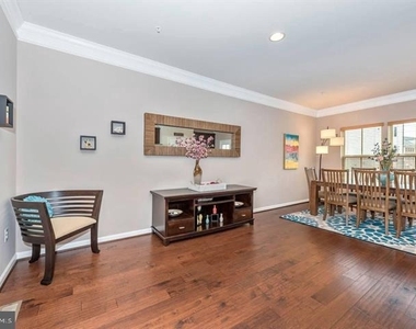 9162 Landon House Lane - Photo Thumbnail 10