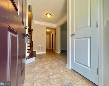 9162 Landon House Lane - Photo Thumbnail 3