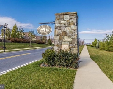 9162 Landon House Lane - Photo Thumbnail 43