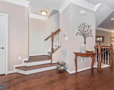 9162 Landon House Lane - Photo Thumbnail 15