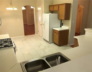 10309 Broomflower Dr - Photo Thumbnail 22