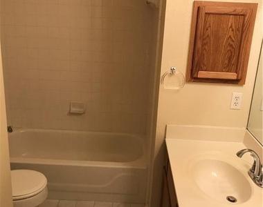 10309 Broomflower Dr - Photo Thumbnail 27
