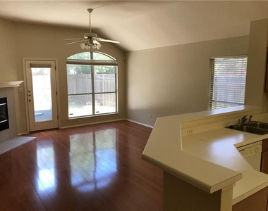 10309 Broomflower Dr - Photo Thumbnail 9