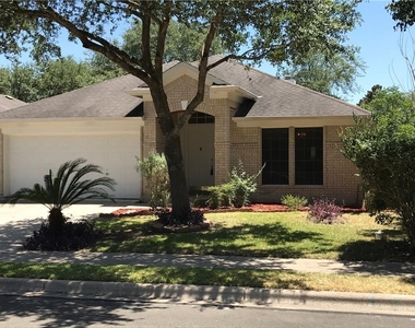 10309 Broomflower Dr - Photo Thumbnail 1