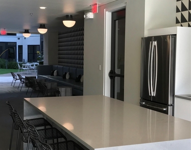 800 Embassy Dr - Photo Thumbnail 26