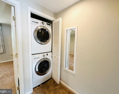 34 Carroll View Avenue - Photo Thumbnail 6