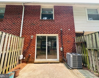 34 Carroll View Avenue - Photo Thumbnail 11