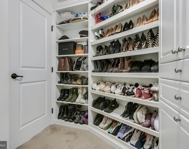 10600 Sugarberry Street - Photo Thumbnail 19