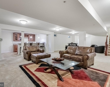 10600 Sugarberry Street - Photo Thumbnail 25