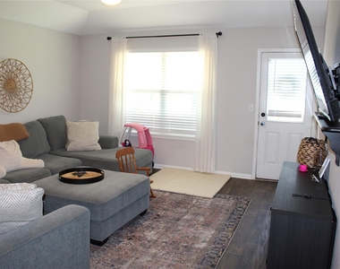 12217 Riprap Dr - Photo Thumbnail 10