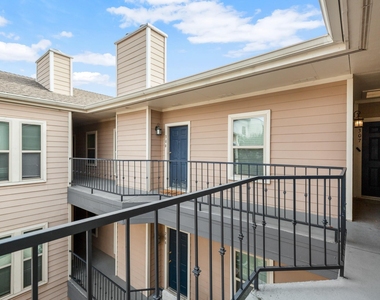 2414 Longview St - Photo Thumbnail 20