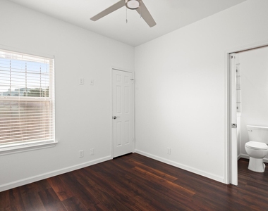 2414 Longview St - Photo Thumbnail 12