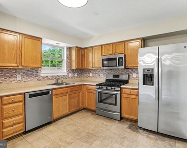 32 Tameron Place - Photo Thumbnail 10