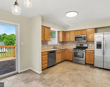 32 Tameron Place - Photo Thumbnail 9