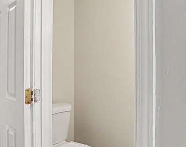 32 Tameron Place - Photo Thumbnail 12