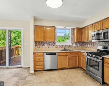 32 Tameron Place - Photo Thumbnail 8
