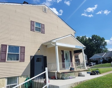 4236 Slater Avenue - Photo Thumbnail 1