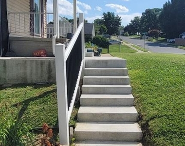4236 Slater Avenue - Photo Thumbnail 8