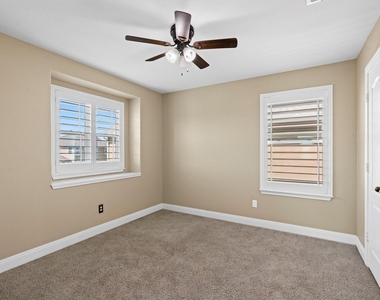 100 Speckle Park Dr - Photo Thumbnail 30