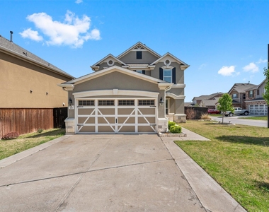 100 Speckle Park Dr - Photo Thumbnail 2