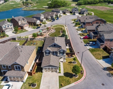 100 Speckle Park Dr - Photo Thumbnail 3