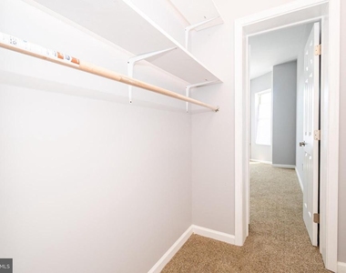 2732 Riggs Avenue - Photo Thumbnail 31