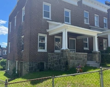 787 Linnard Street - Photo Thumbnail 1