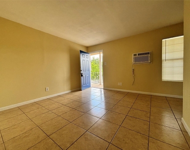 1206 Bundrant Dr - Photo Thumbnail 2