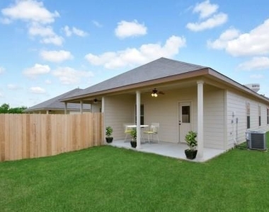 337 Emma Dr - Photo Thumbnail 10