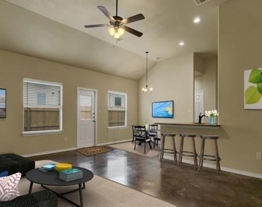337 Emma Dr - Photo Thumbnail 6