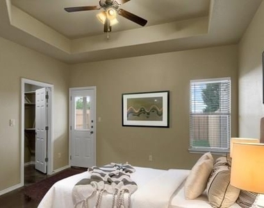 337 Emma Dr - Photo Thumbnail 8