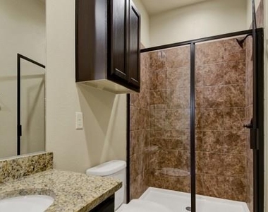 337 Emma Dr - Photo Thumbnail 9
