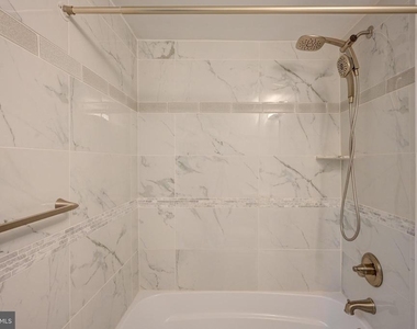 7827 Crystal Brook Way - Photo Thumbnail 36