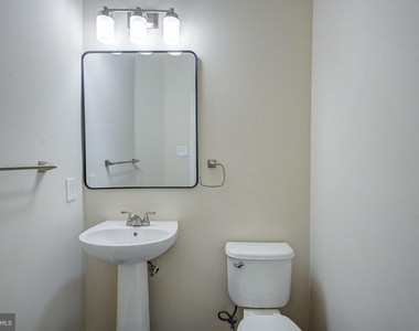 7827 Crystal Brook Way - Photo Thumbnail 14