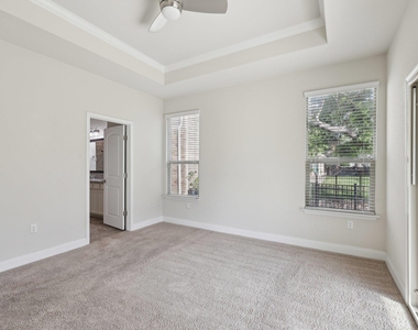 10418 Turnbull Loop - Photo Thumbnail 13