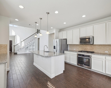10418 Turnbull Loop - Photo Thumbnail 10