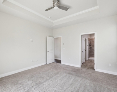 10418 Turnbull Loop - Photo Thumbnail 14