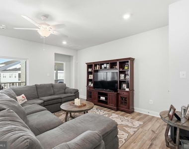 31314 Burke Court - Photo Thumbnail 3