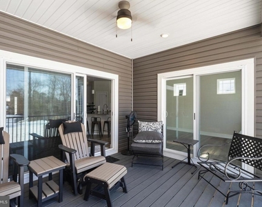 31314 Burke Court - Photo Thumbnail 8