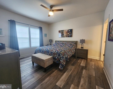 26017 Starboard Drive - Photo Thumbnail 18