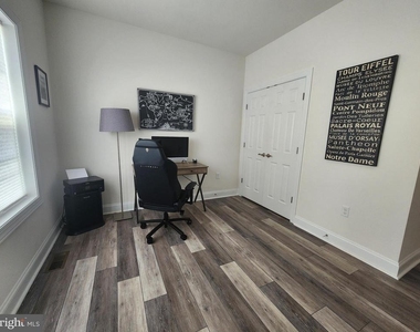 26017 Starboard Drive - Photo Thumbnail 14