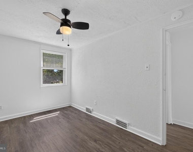 53 Madison Drive - Photo Thumbnail 22