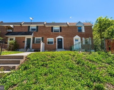 53 Madison Drive - Photo Thumbnail 1