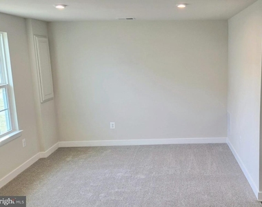 541 Lewes Landing Road - Photo Thumbnail 5