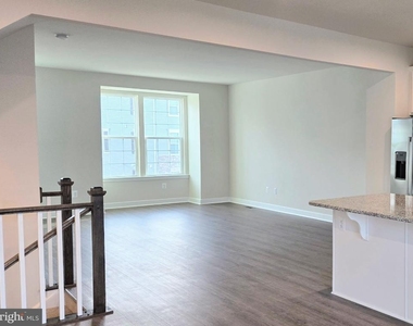 541 Lewes Landing Road - Photo Thumbnail 11