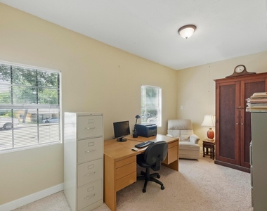 4802 Peach Grove Ct - Photo Thumbnail 8